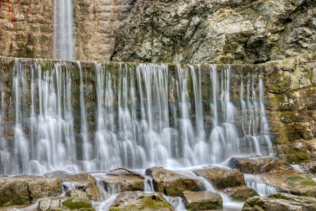 Der Wasserfall - mit Abstand