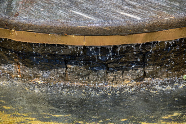 Brunnen am Fuße der Italienischen Blumentreppe, Insel Mainau