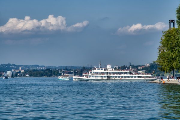 Ein Spät&shy;sommer&shy;nachmittag im September am See