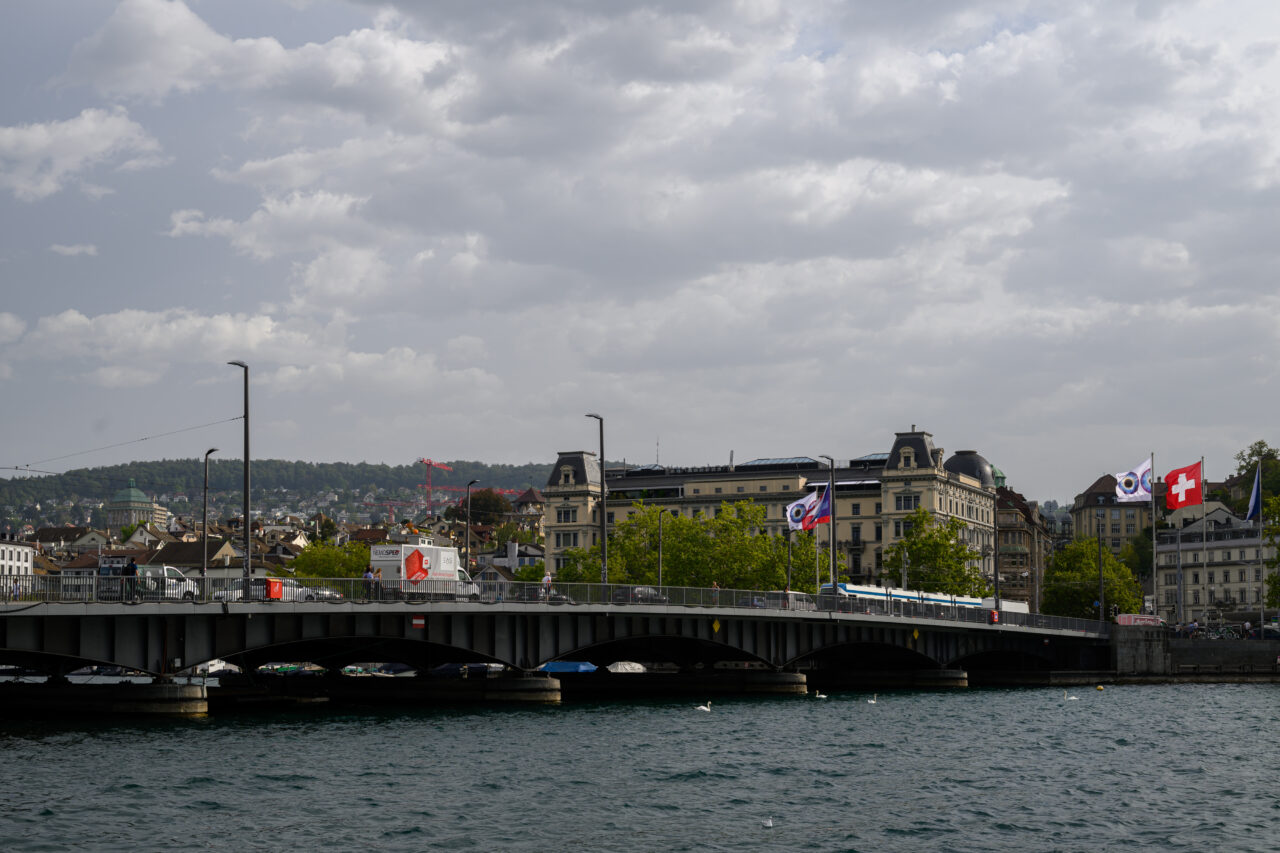z04 3685